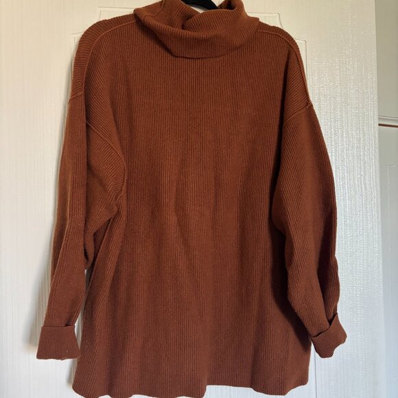 Free People Softly Structured Knit Tunic turtleneck sweater | size M - Picture 2 of 4